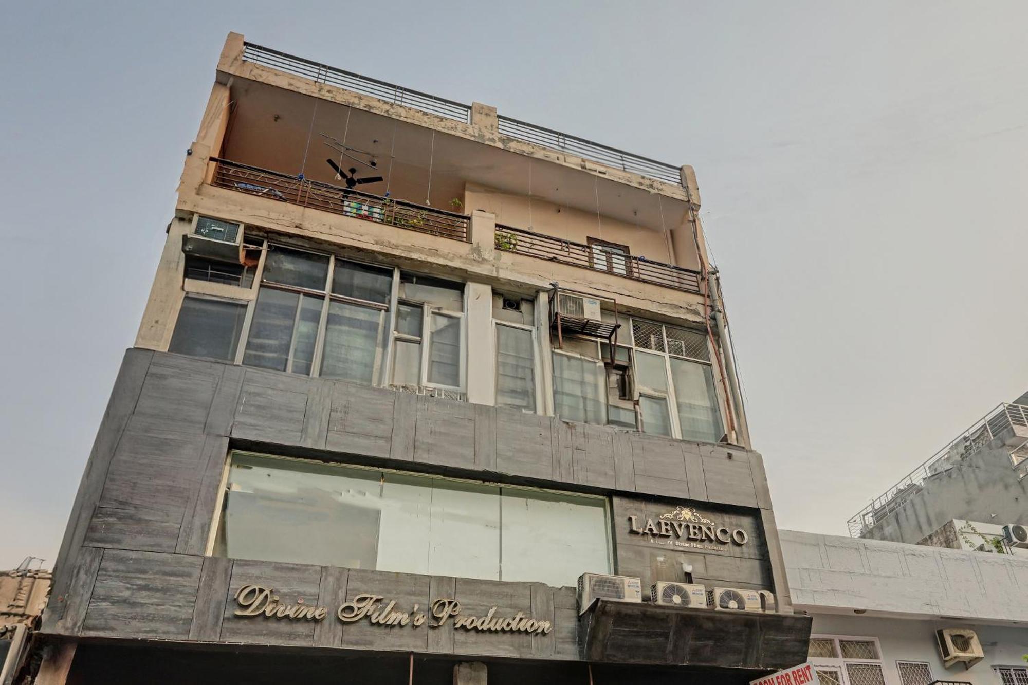 Hotel O Kanak Palace Nova Deli Exterior foto