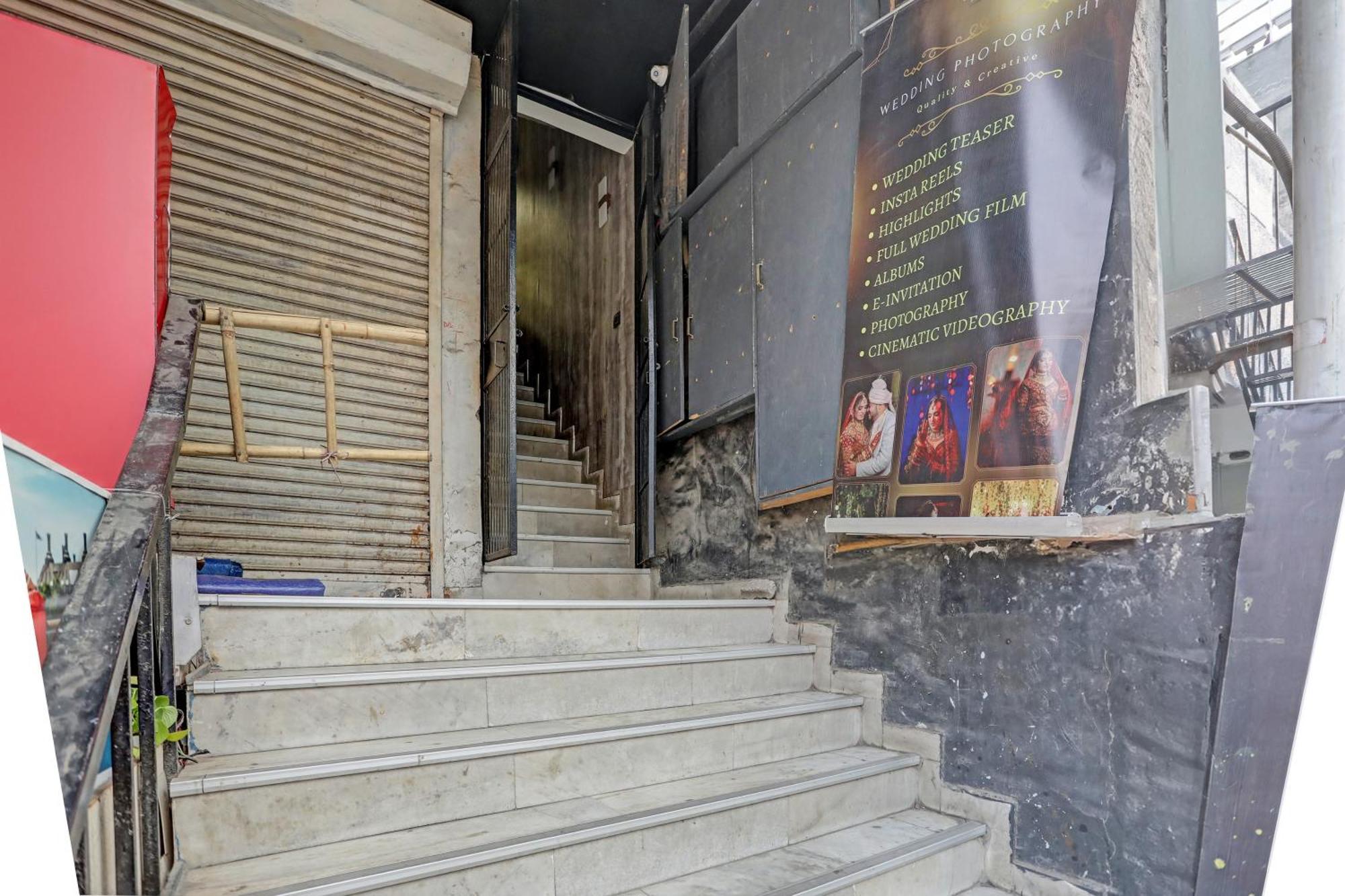 Hotel O Kanak Palace Nova Deli Exterior foto